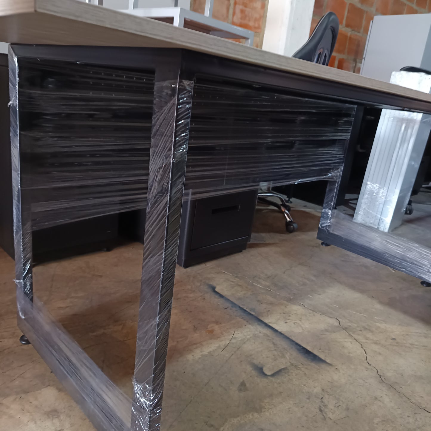 Escritorio Gerencial en L