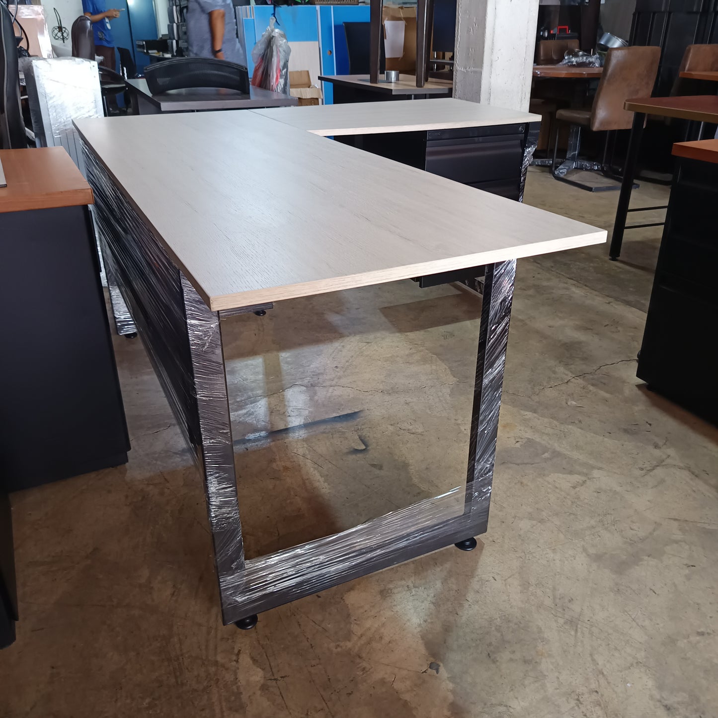 Escritorio Gerencial en L